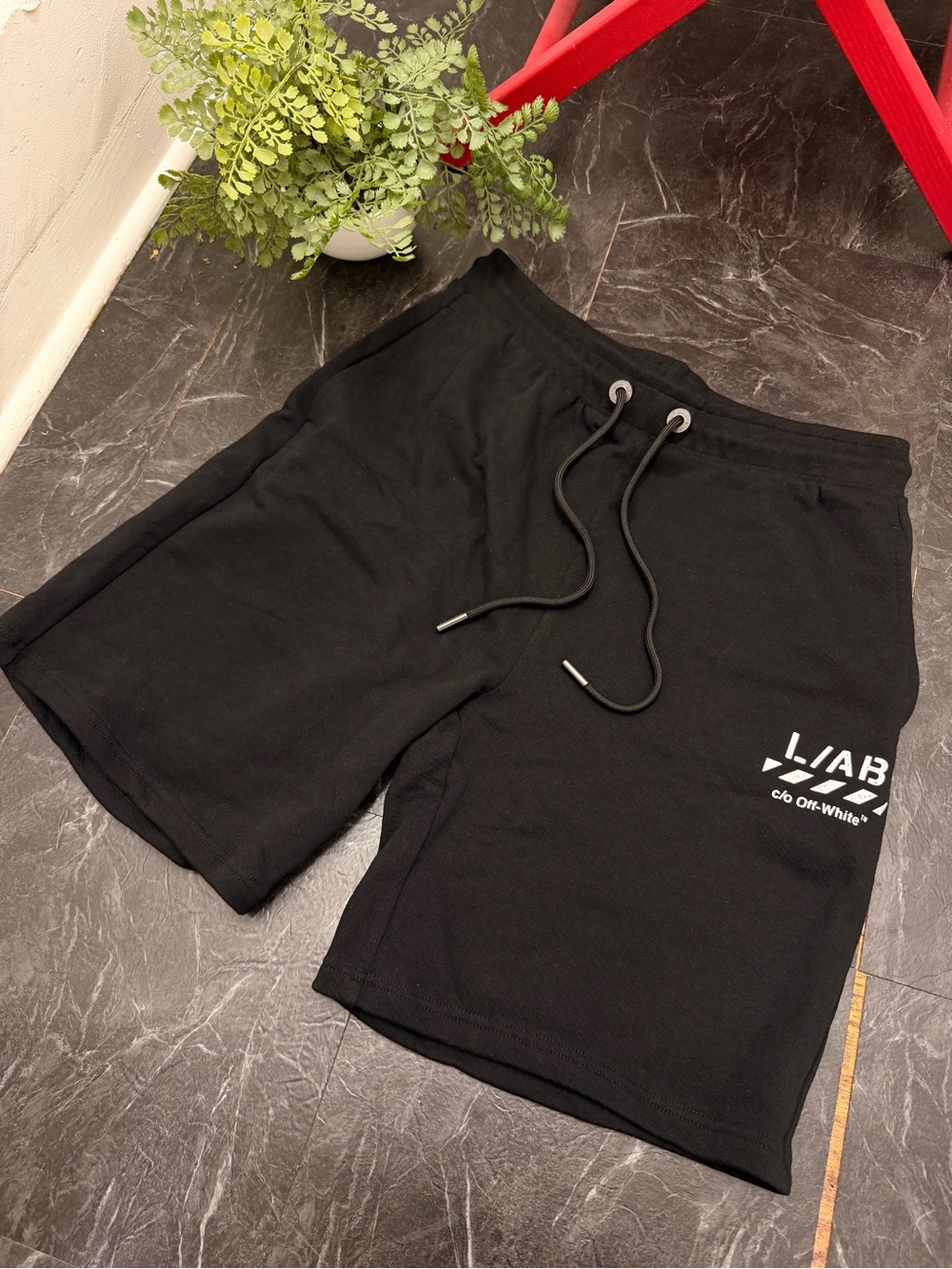 Off-White - L/AB Core Diagonal Sweat Shorts - Black - Size M - Like New